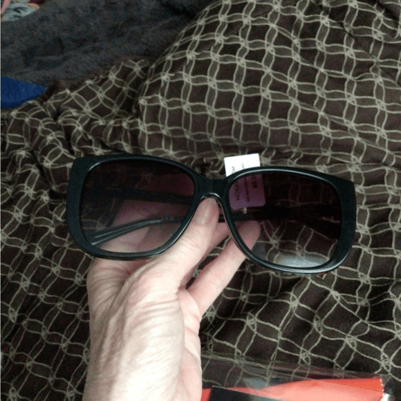NEW ! Rare Quay Australia Green Ever After Oversized Sunglasses main image 6